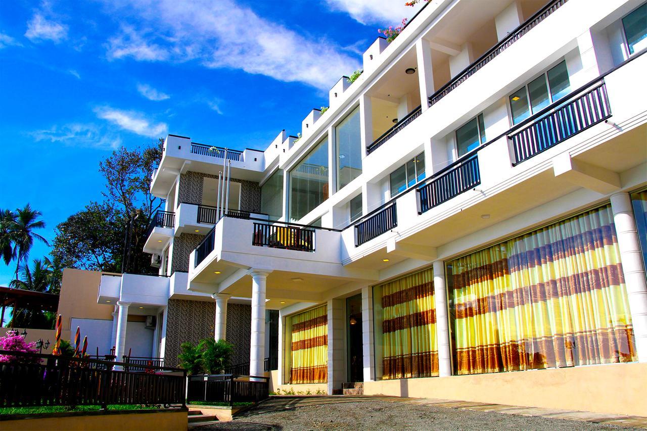 Queens Beach Hotel Tangalle Exterior foto