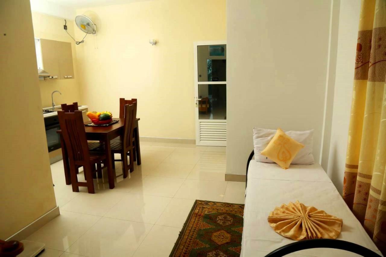 Queens Beach Hotel Tangalle Exterior foto